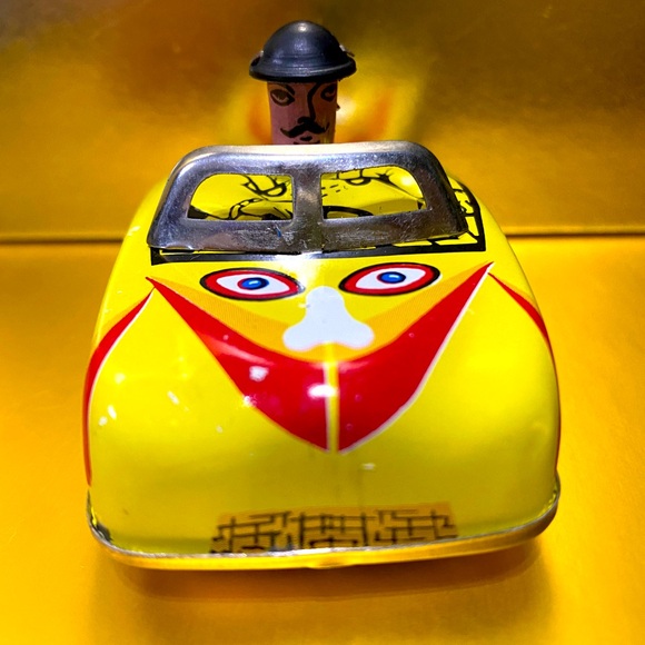 Vintage 1984 Tin Plate Wind Up Car Torpeauto Lemezarugyar Hungary Rooster Toy 4” - Picture 7 of 8